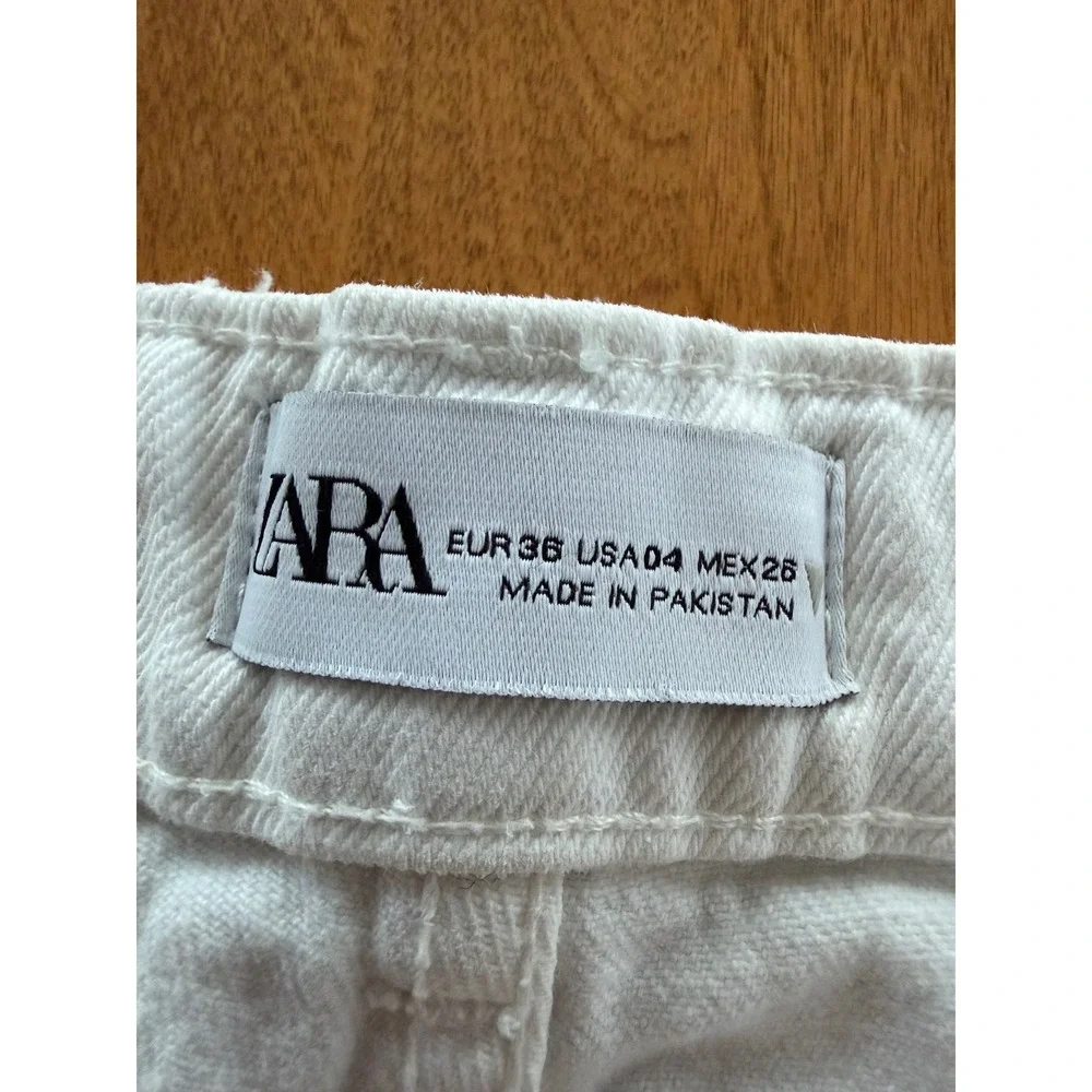 Zara White High Waisted Distressed Denim Shorts Button Fly Size‎ 4